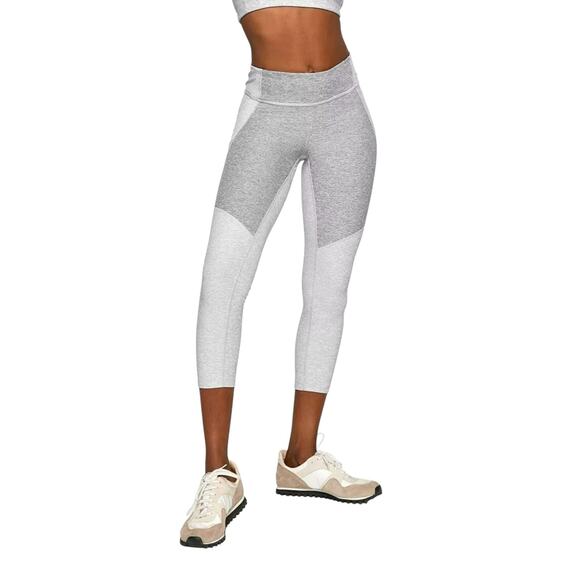 Outdoor Voices Dove Ash Gray 3/4 Two Tone Cropped Warmup Leggings - Picture 1 of 9